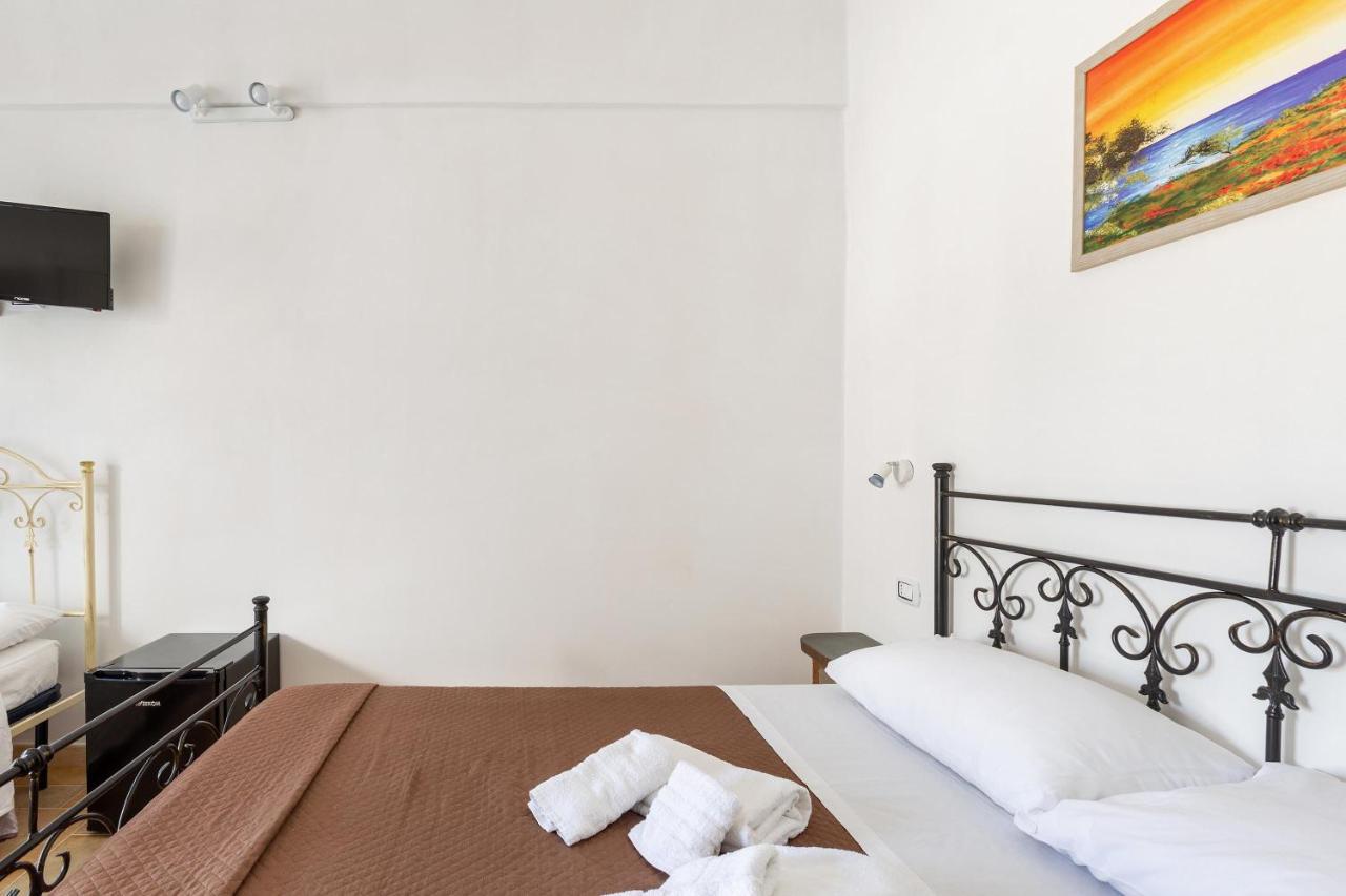 سيغلي ميسابيكا B&B Mariano الغرفة الصورة