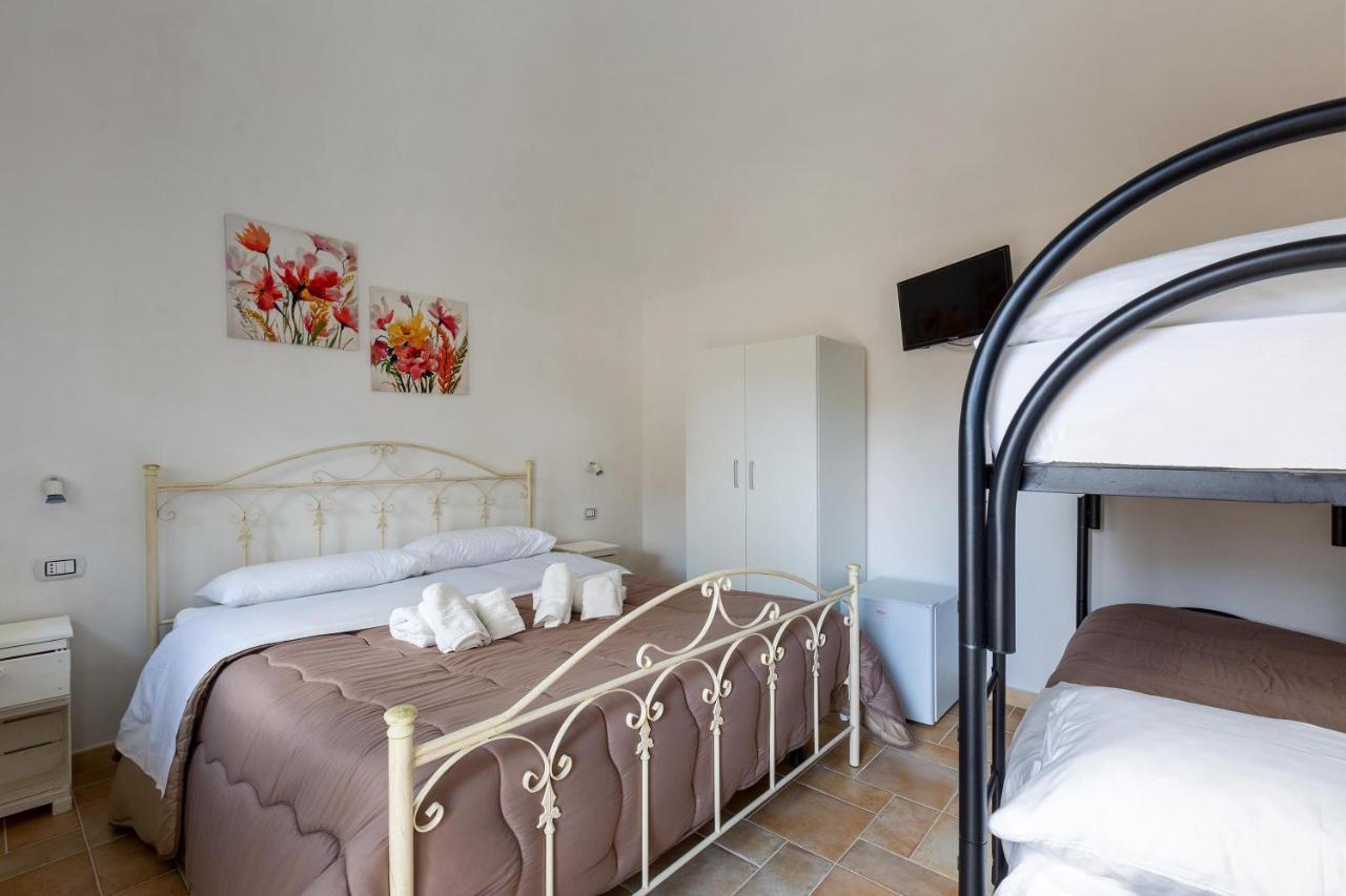 سيغلي ميسابيكا B&B Mariano الغرفة الصورة
